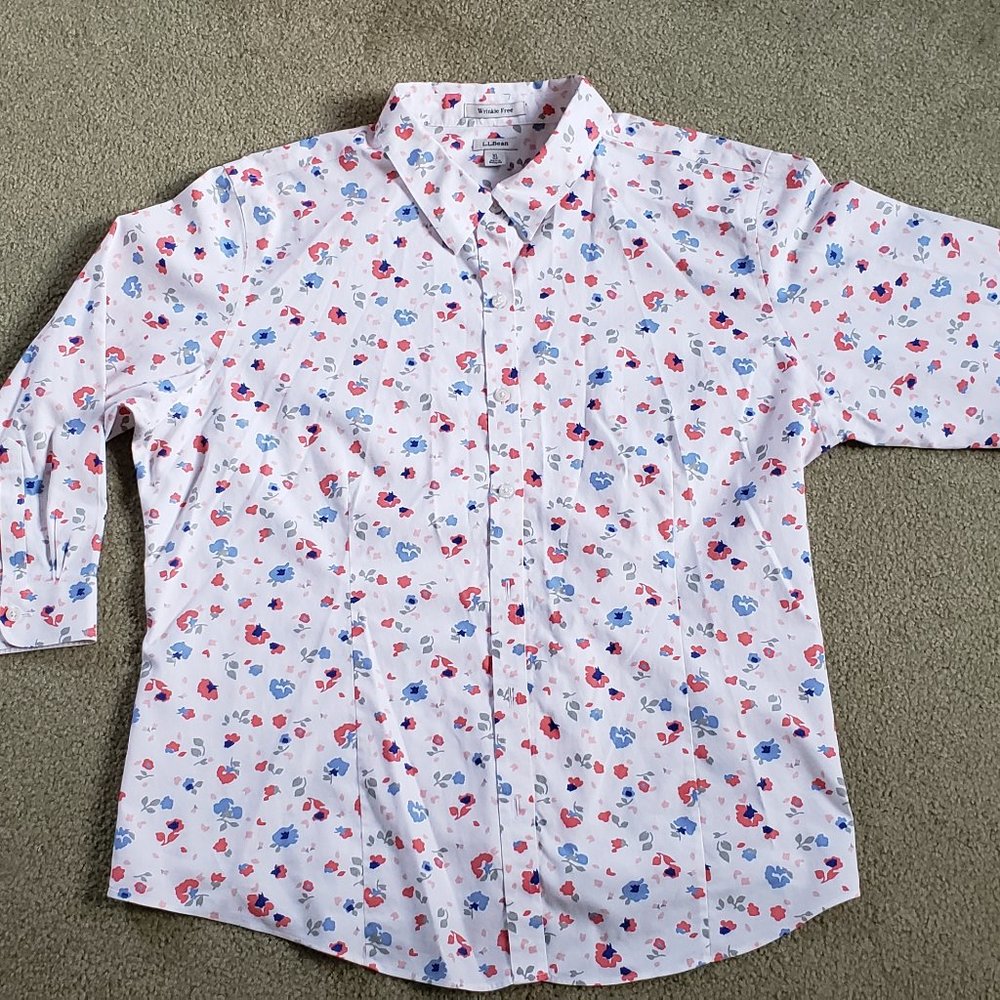 LL Bean Wrinkle Resistant 3/4 shirt, Women's X-Large